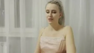 She called her roommate so that he fucked her well on video😏